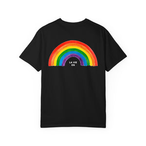 Rainbow Graphic Unisex T-Shirt - "La Vie En Arc-en-Ciel" Inspirational Tee