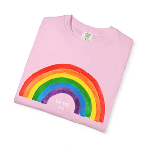 Rainbow Graphic Unisex T-Shirt - "La Vie En Arc-en-Ciel" Inspirational Tee